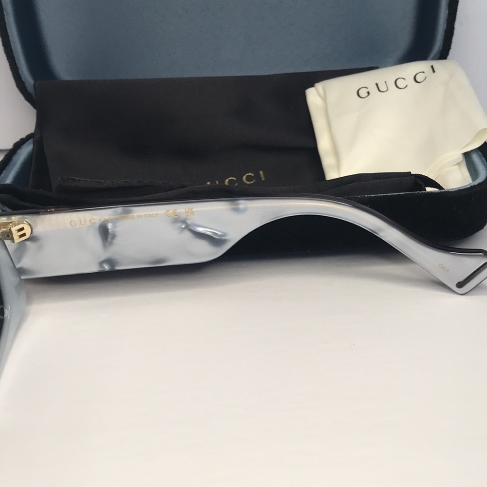 Authentic💯- 🔥🔥 - New - Gucci Eyewear GG0516S 002 rectangular-frame sunglasses - Picture 13 of 15